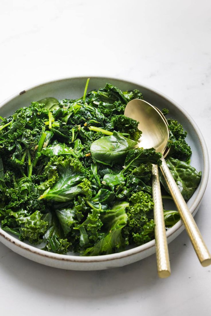 Garlic Sautéed Kale 🌱